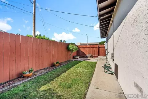 Exterior - 260 E St, Chula Vista, CA 91910 photo 6 of 6