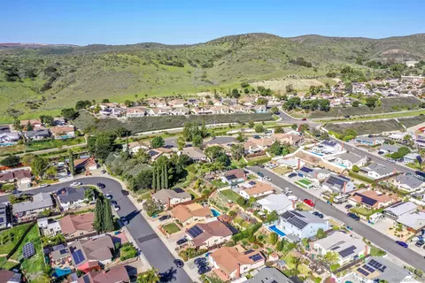 View/Area - 9916 Cardoza Dr, Santee, CA 92071 photo 3 of 7