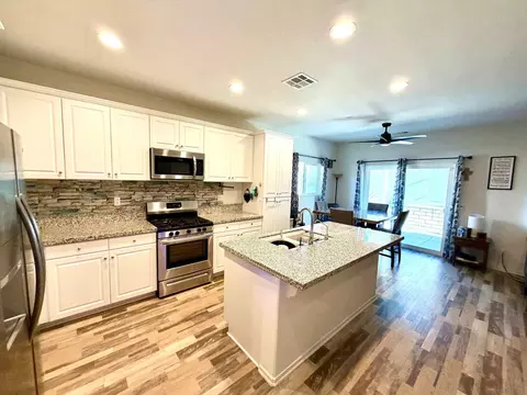 35345 Kinsky Way, Fallbrook, CA 92028