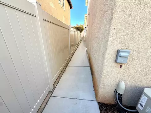 35345 Kinsky Way, Fallbrook, CA 92028 photo 16