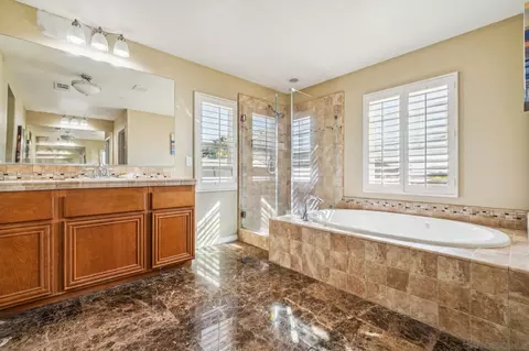 Bath - 3152 Beven Dr, Escondido, CA 92027 photo 1 of 5