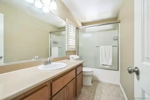 Bath - 3152 Beven Dr, Escondido, CA 92027 photo 5 of 5