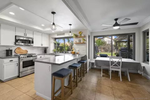 Kitchen - 13972 Poway Valley Rd, Poway, CA 92064 photo 1 of 4