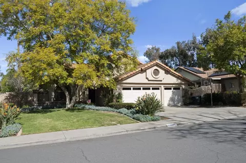 Exterior - 13972 Poway Valley Rd, Poway, CA 92064 photo 3 of 12