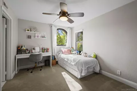 Bedroom - 13972 Poway Valley Rd, Poway, CA 92064 photo 5 of 7