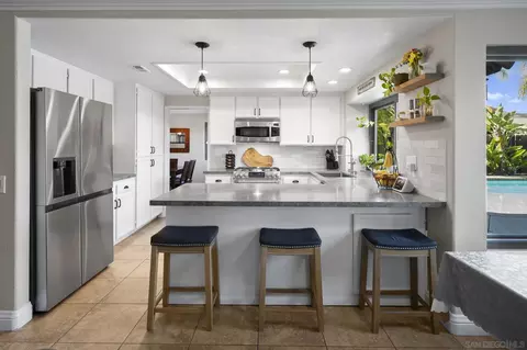 Kitchen - 13972 Poway Valley Rd, Poway, CA 92064 photo 2 of 4