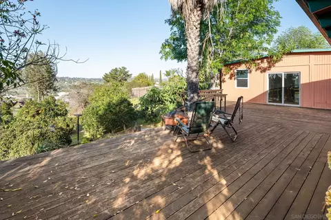 Exterior - 2820 Highlands Blvd, Spring Valley, CA 91977 photo 6 of 20