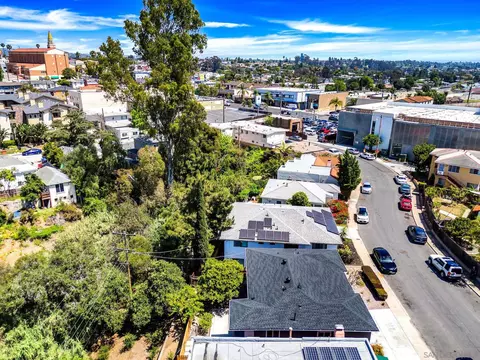 View/Area - 5460 Gilbert Dr, San Diego, CA 92115 photo 2 of 2
