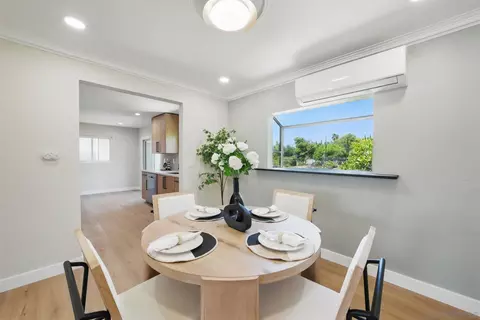 Dining - 5460 Gilbert Dr, San Diego, CA 92115 photo 4 of 4