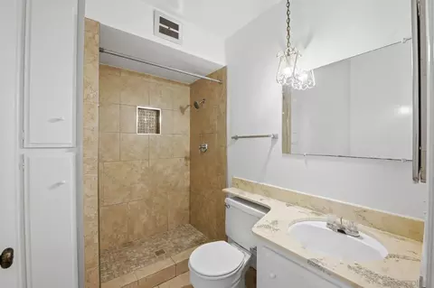 Bath - 6455 La Jolla Blvd #155, La Jolla, CA 92037 photo 1 of 2