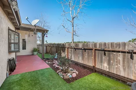 Exterior - 724 Nob Cir, Vista, CA 92084 photo 10 of 10