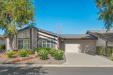 724 Nob Cir, Vista, CA 92084