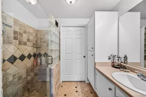 Bath - 44706 Adam Ln, Temecula, CA 92592 photo 1 of 4