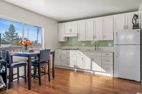 Kitchen - 1550 Keyes Rd, Ramona, CA 92065 photo 4 of 5