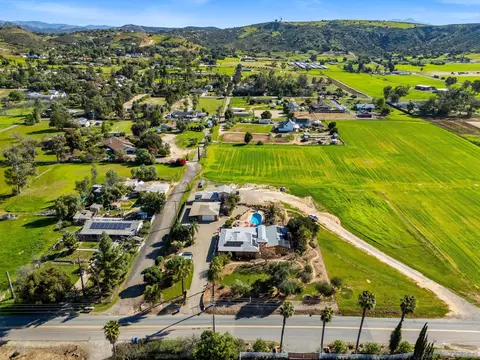View/Area - 1550 Keyes Rd, Ramona, CA 92065 photo 4 of 6