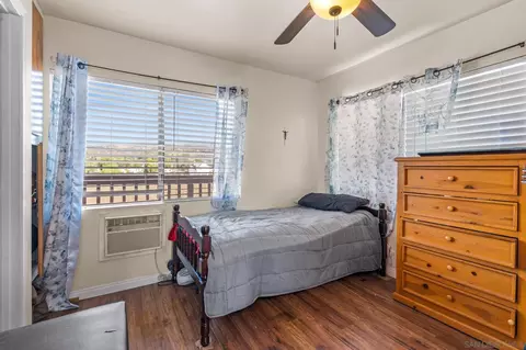 Bedroom - 1550 Keyes Rd, Ramona, CA 92065 photo 4 of 4