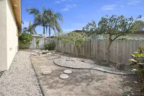 Exterior - 1040 Second Ave, Chula Vista, CA 91911 photo 6 of 9