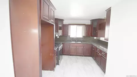 Kitchen - 1040 Second Ave, Chula Vista, CA 91911 photo 4 of 5