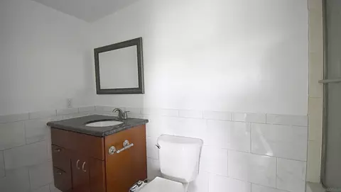Bath - 1040 Second Ave, Chula Vista, CA 91911 photo 1 of 5