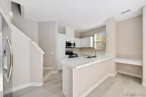 Kitchen - 5074 Cascade Way #102, Oceanside, CA 92057 photo 1 of 4
