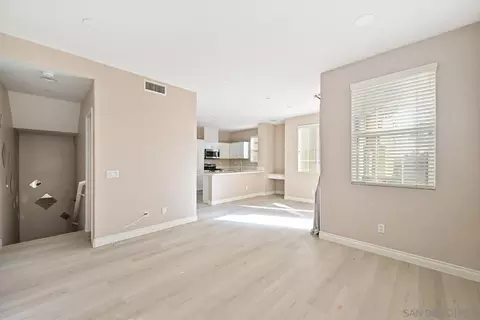Living - 5074 Cascade Way #102, Oceanside, CA 92057 photo 1 of 4