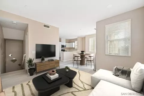 5074 Cascade Way #102, Oceanside, CA 92057