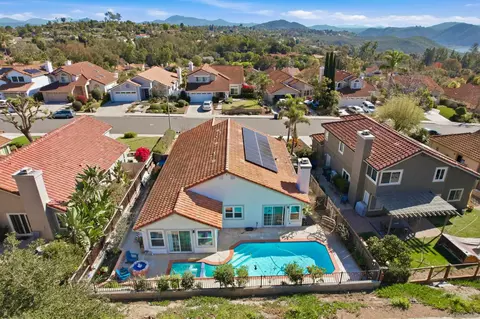 2121 Emberwood Way, Escondido, CA 92029 photo 27