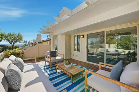 Exterior - 1926 Springdale Ln, Encinitas, CA 92024 photo 2 of 3
