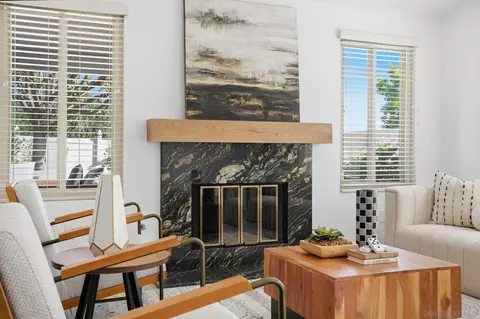 Living - 1926 Springdale Ln, Encinitas, CA 92024 photo 2 of 3