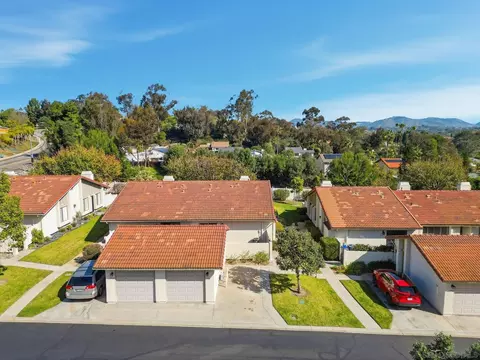 View/Area - 1926 Springdale Ln, Encinitas, CA 92024 photo 6 of 6