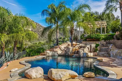 Exterior - 15710 Zeigler Ct, Ramona, CA 92065 photo 7 of 14
