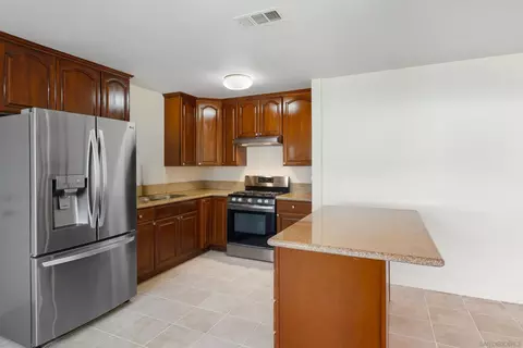 Kitchen - 9810 Colt Ln, Lakeside, CA 92040 photo 2 of 2