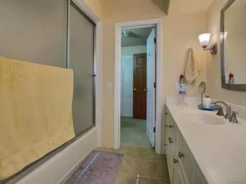 Bath - 9218 Briercrest Dr, La Mesa, CA 91942 photo 2 of 2