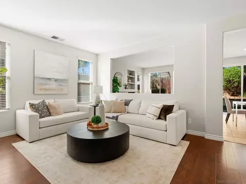 Living - 8754 Gracilior Pl, Escondido, CA 92026 photo 2 of 4