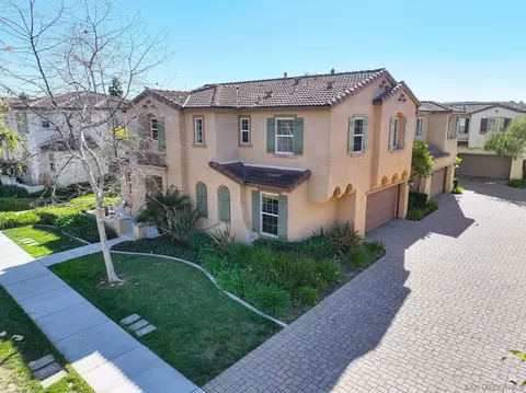 Exterior - 3595 Glen Ave, Carlsbad, CA 92010 photo 13 of 15