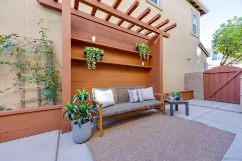 Exterior - 3595 Glen Ave, Carlsbad, CA 92010 photo 10 of 15
