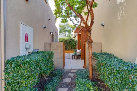 Exterior - 3595 Glen Ave, Carlsbad, CA 92010 photo 8 of 15