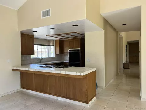 Kitchen - 14109 Arbolitos Dr, Poway, CA 92064 photo 1 of 4