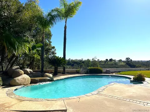 Exterior - 14109 Arbolitos Dr, Poway, CA 92064 photo 4 of 12
