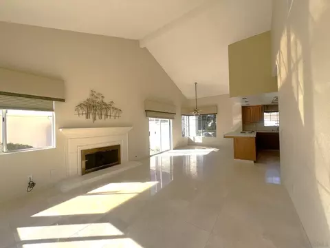 Living - 14109 Arbolitos Dr, Poway, CA 92064 photo 5 of 13