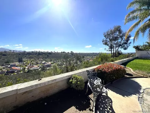 Exterior - 14109 Arbolitos Dr, Poway, CA 92064 photo 10 of 12