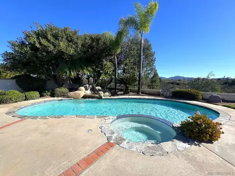 Exterior - 14109 Arbolitos Dr, Poway, CA 92064 photo 5 of 12
