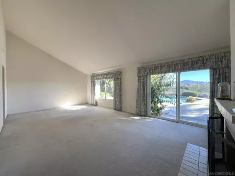 Living - 14109 Arbolitos Dr, Poway, CA 92064 photo 8 of 13