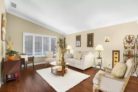 Living - 690 False Point Ct, Chula Vista, CA 91911 photo 1 of 4