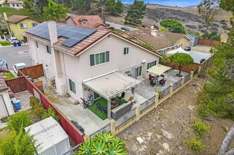 View/Area - 690 False Point Ct, Chula Vista, CA 91911 photo 2 of 3