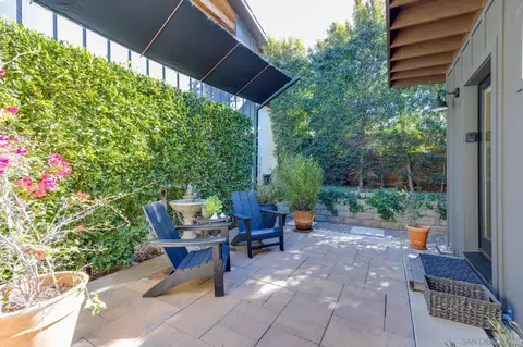 Exterior - 554 556 Stratford Dr, Encinitas, CA 92024 photo 14 of 14