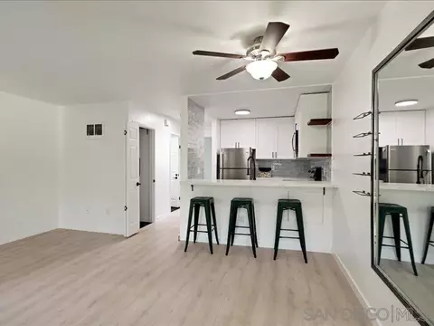 1124 Eureka St #17, San Diego, CA 92110