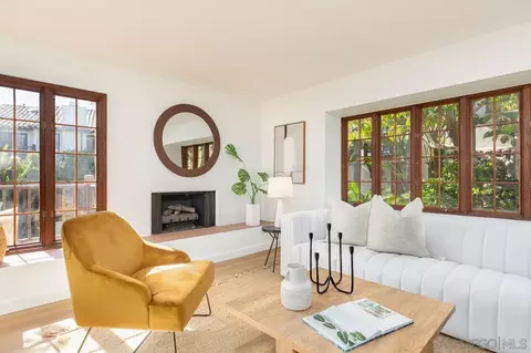 8662 Villa La Jolla Dr # 1, La Jolla, CA 92037