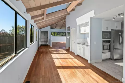 9190 Spice St, La Mesa, CA 91941 photo 9