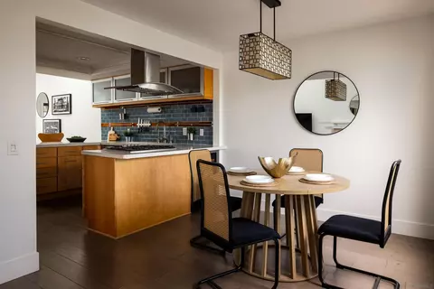 Dining - 698 Hygeia Ave, Encinitas, CA 92024 photo 4 of 5